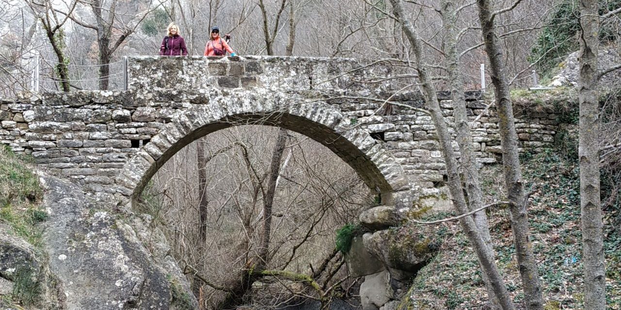 Castelmezzano. Il ponte della vecchia