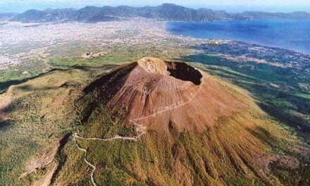 Giro del Vesuvio e Napoli Obliqua