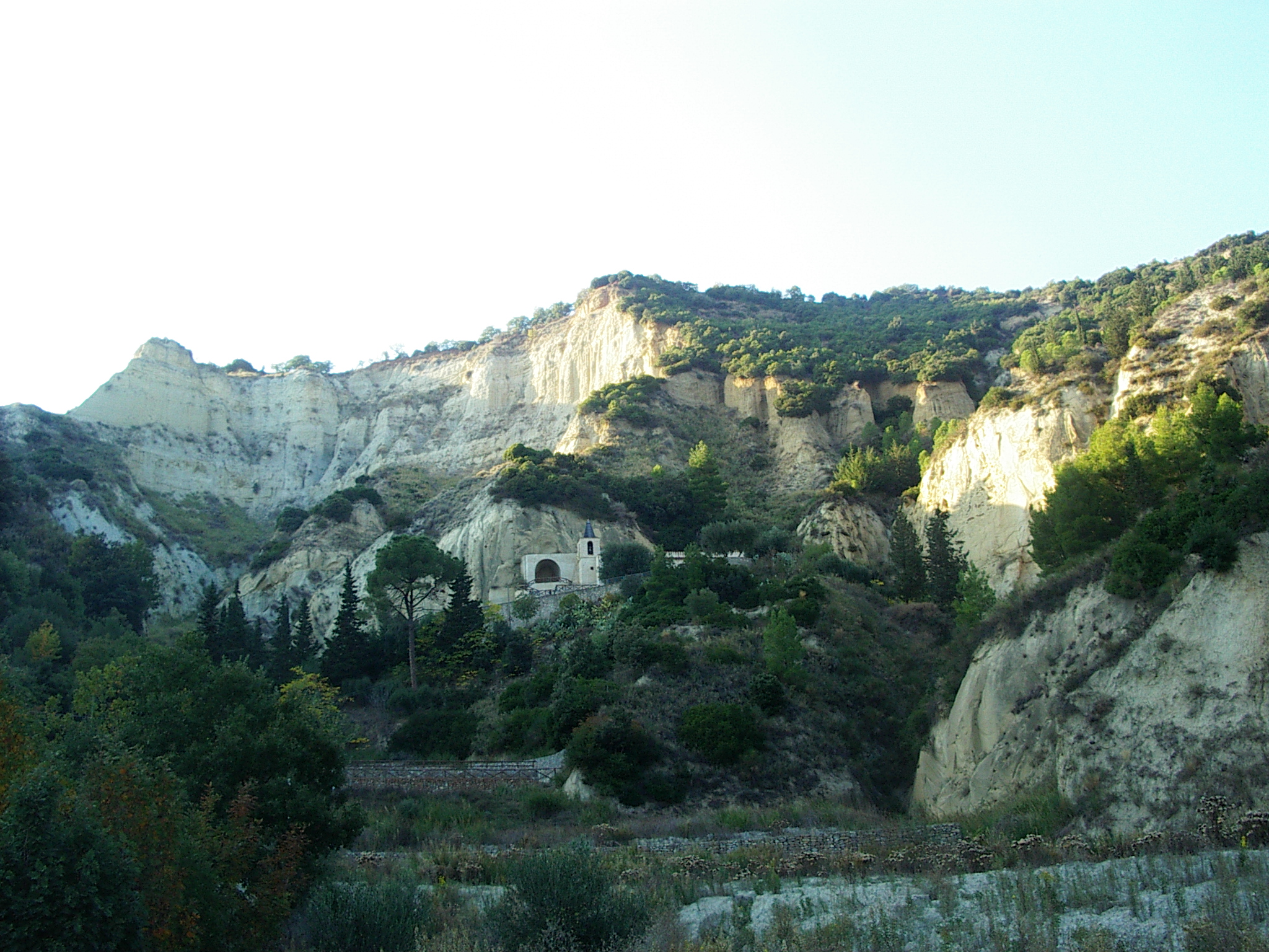 SAN GIORGIO E LE SUE GROTTE