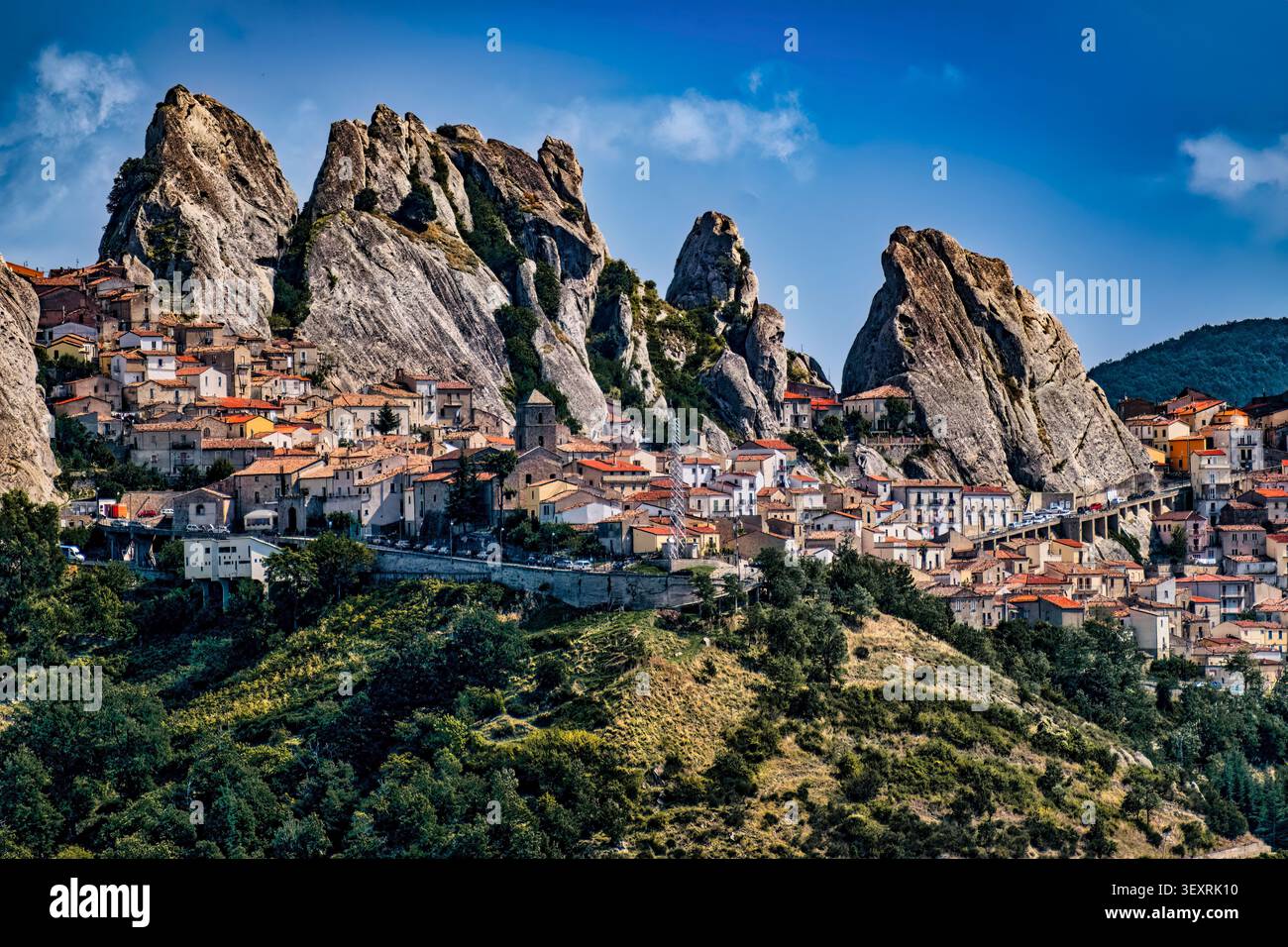 Anello panoramico tra Castelmezzano, Pietrapertosa e l’Abetina nel cuore della Basilicata – intersezionale CAI Napoli – SS Roccarainola –